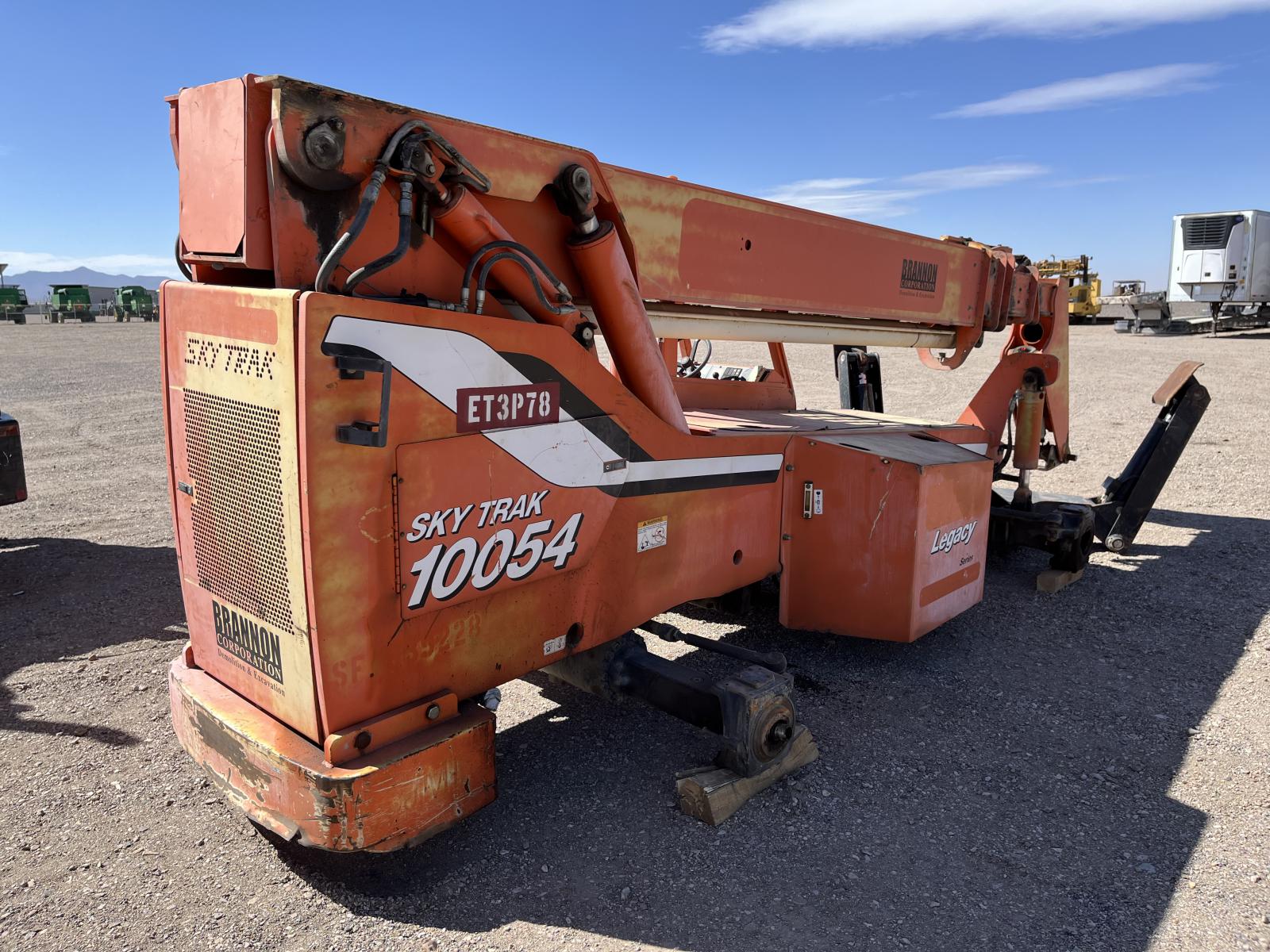 ./imagenes/INVOICE/2019/18051/SKYTRAK 10054 (12).JPG